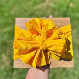 Shredded Messy Baby Bow XL